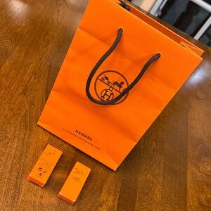 Hermès Orange Gift Bag with Perfume Samples